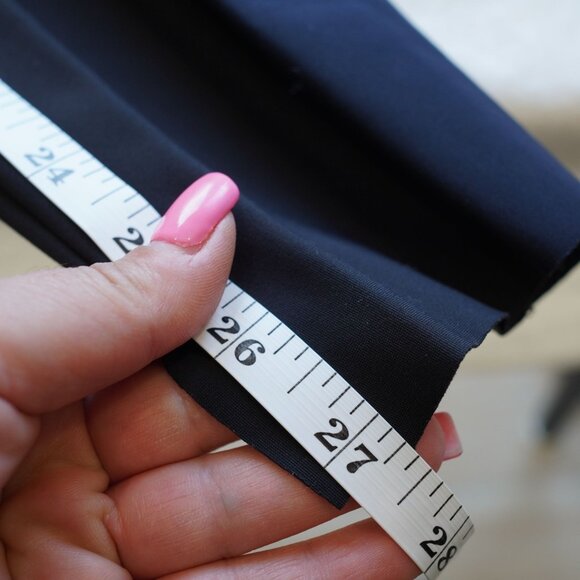 Athleta Colorblock Zip Pocket Leggings Size M Black Navy‎ High Waist Stretch - Picture 10 of 10